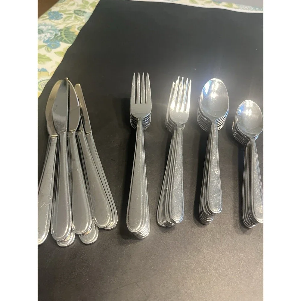 Sabatier Flatware Knives, Forks & Spoons Service For 8 ~ 40 Pieces Total